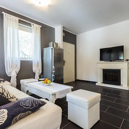 Ferienhaus Holliday Maxdom Sukošan