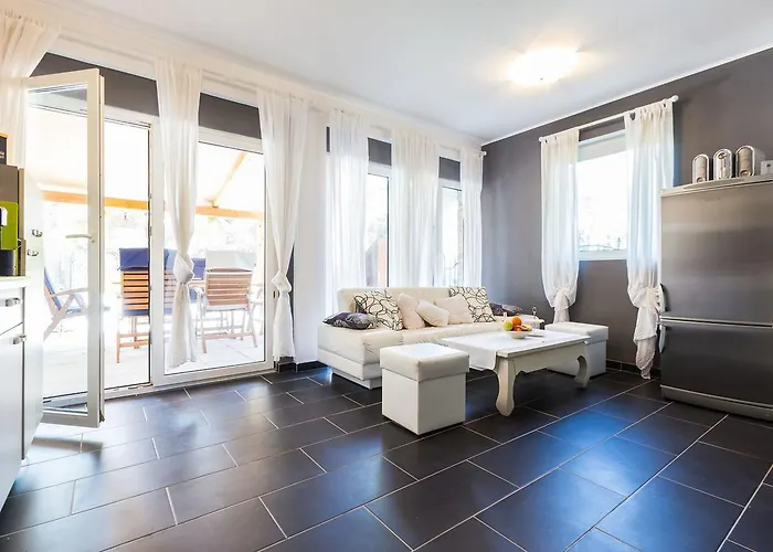Holliday Maxdom Casa vacanze Sukošan