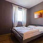 Holliday Maxdom * Sukošan